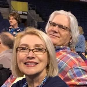 Meet your Posher, Linda